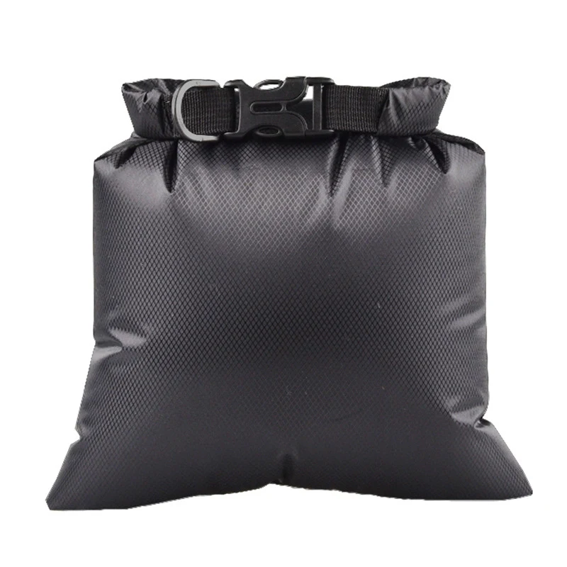B 3L waterproof bag outdoor waterproof bag waterproof bag waterproof floating bags for nautical fishing Rafting swimming - Color: B