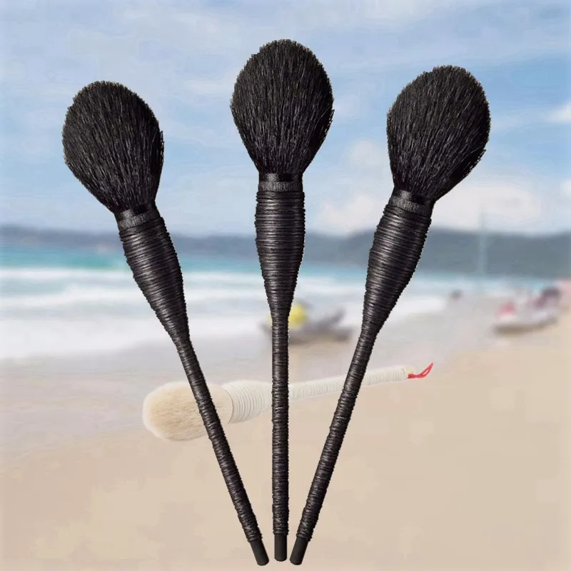 

1 Pc Profesional Flat Goat Wool Rattan Makeup Brush Cosmetic Blush Powder Foundation Make Up Beauty Brushes