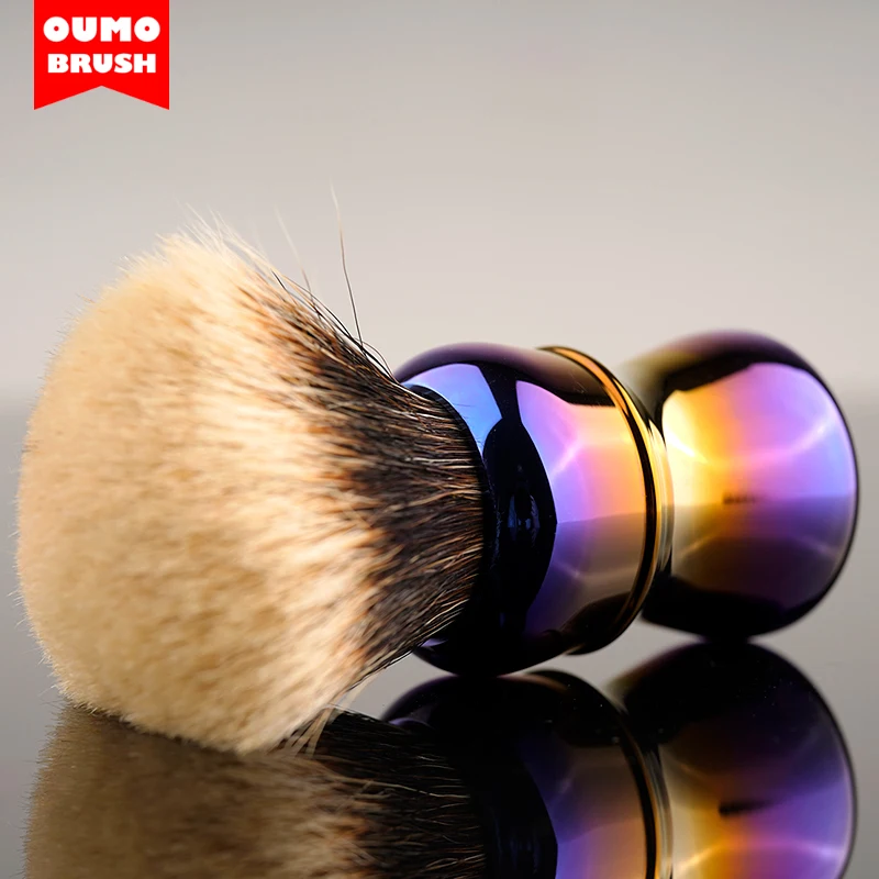 Рисунок 3 - Титановая кисть для бритья с компасом