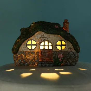 

Resin Mini House Outdoor Solar Powered Light Garden Lawn Pathway Lamp Decor