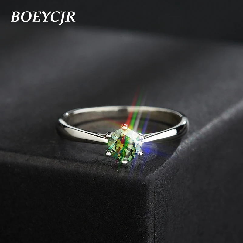 

BOEYCJR 925 Silver 6 Claws 0.5ct/1ct/2ct/3ct Green Moissanite VVS1 Engagement Ring For Women