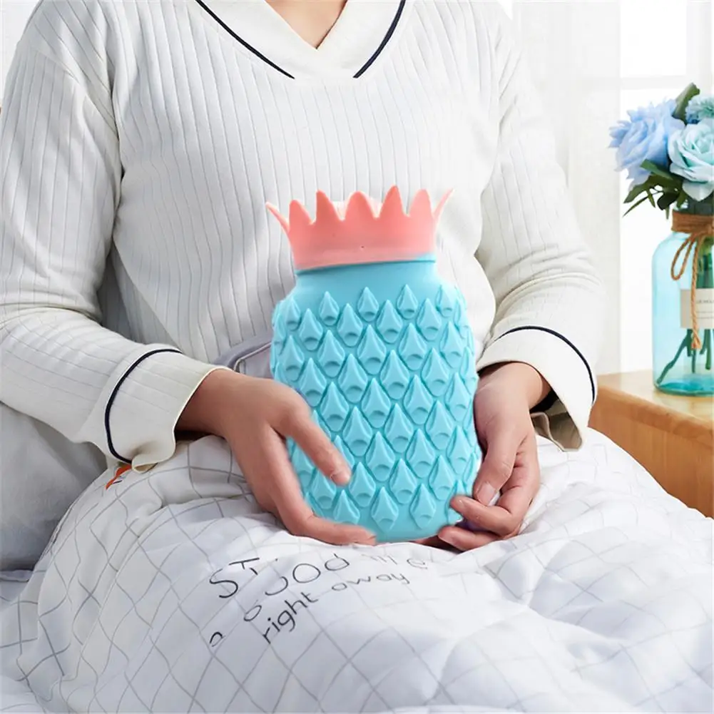 

Thick Hot Water Pineapple Bottles Portable Rubber Winter Warm Water Bottle Hand Warmer Girl Pocket Hand Feet Hot Water Bag Gift