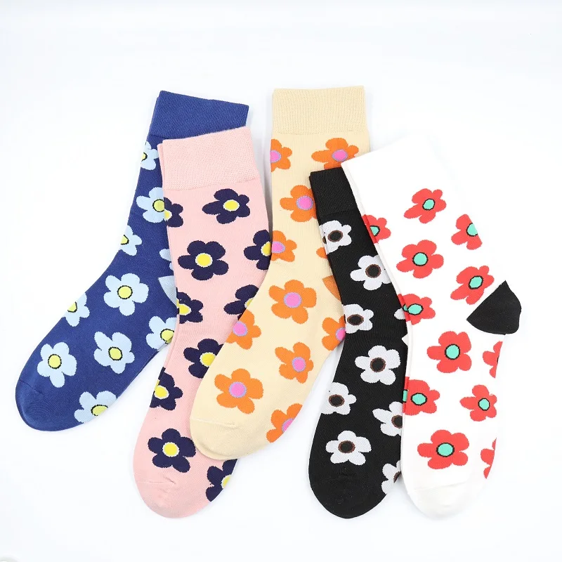 

socks woman Funny Cute Socks Cartoon Flower Socks Fashion Harajuku Kawaii Happy Socks Woman Lovely Cartoon skateboard Socks Sock