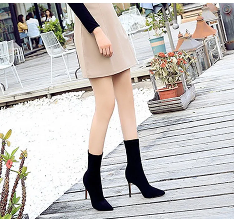 2019 Новые сапоги плюс бархат Для женщин для осень-зима модные острый носок каблук Женские ботинки «челси» Большие размеры
