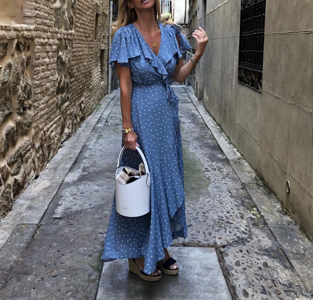 Женское платье макси с оборками Foridol летнее богемное в горошек синее пляжное
