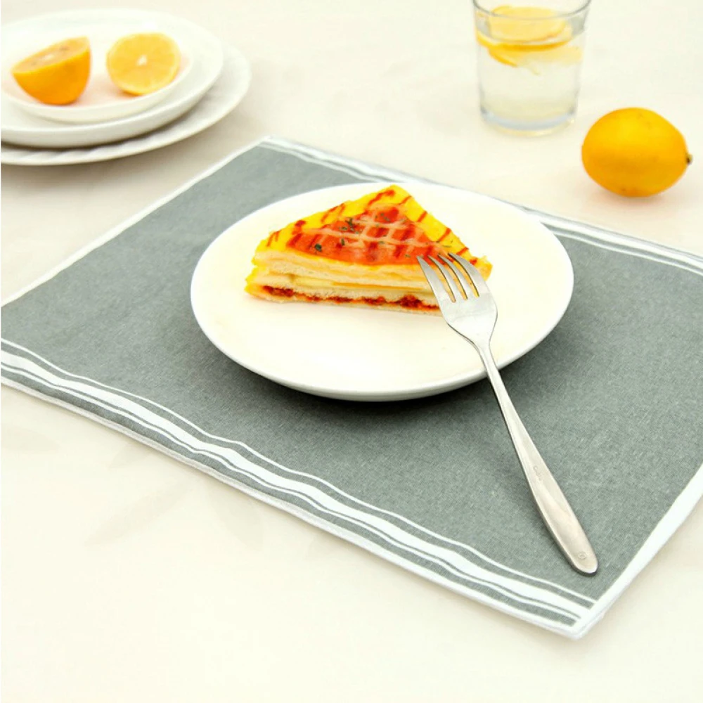 

European Pop Simple Cartoon Pattern Desktop Cloth Pad Western Food Pad Cotton And Linen Table Pad Plate Pad Easy To Clean