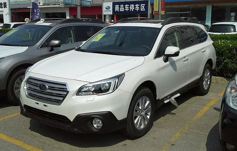 800px-Subaru_Outback_BS_China_2015-04-13