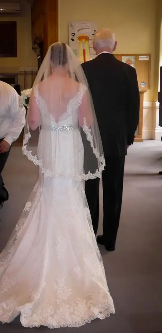 Короткая Свадебная вуаль с частичным кружевом, элегантная свадебная вуаль с расческой, белая, слоновая кость, вуаль для невесты, аксессуары для головы