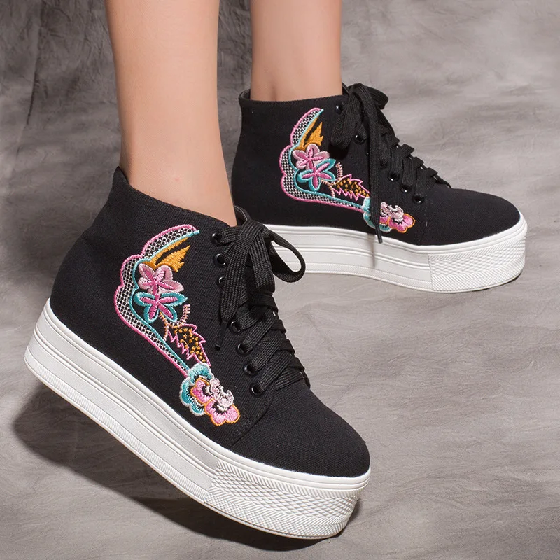 

2019 Autumn And Winter New Style Simple WOMEN'S Shoes National Wind Embroidery Canvas Shoes WOMEN'S Shoes Fashion Thick Bottomed