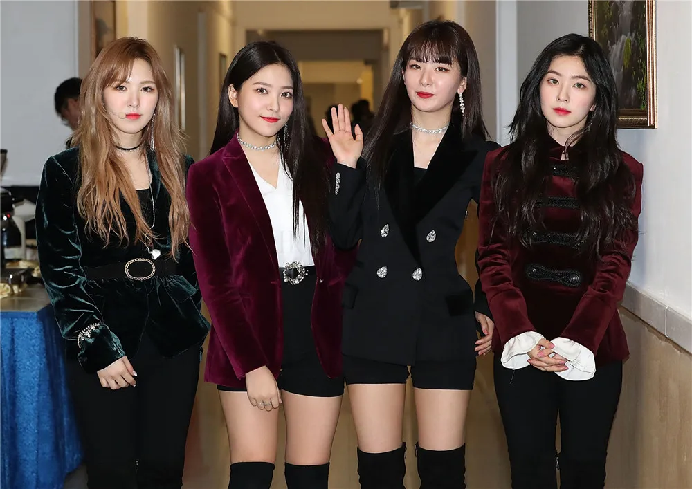 Зеленый Красный бархат Kpop настенные плакаты Наклейки белая мелованная бумага яркие цвета украшения дома - Цвет: Зеленый