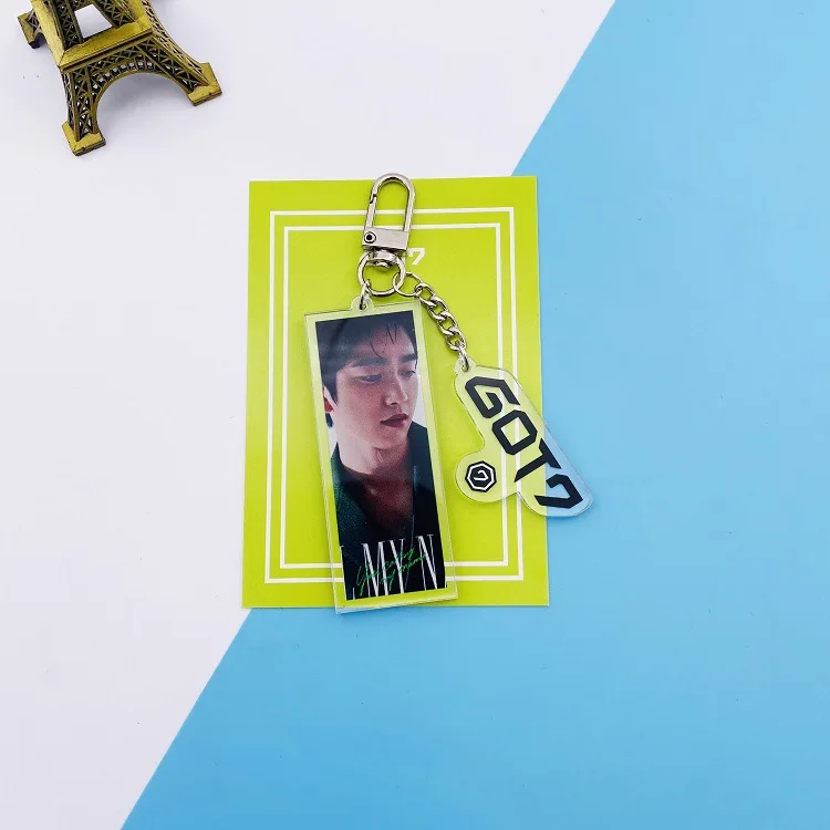 Kpop GOT7 альбом брелок с фотографией концертный брелок GOT7 фото кулон вокруг нового альбома фото плакат кулон брелок kpop - Цвет: JINYOUNG
