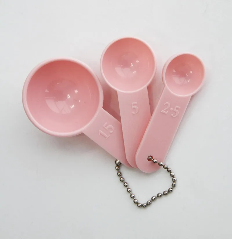 Women Beauty Set DIY Facial Mask Tool Face Mask Bowl+ Stir Stick + Mask Brush + Measuring Spoon Makeup Tool Kits Random Color Women Beauty Set DIY Facial Mask Tool Face Mask Bowl+ Stir Stick + Mask Brush + Measuring Spoon Makeup Tool Kits Random Color