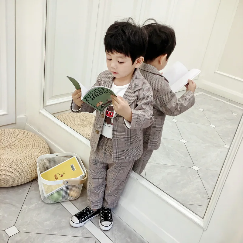 Комплекты детских костюмов Корейская версия брюк с длинными рукавами для мальчиков и девочек Осенняя клетчатая одежда из двух предметов и брюки в английском стиле - Цвет: Серый