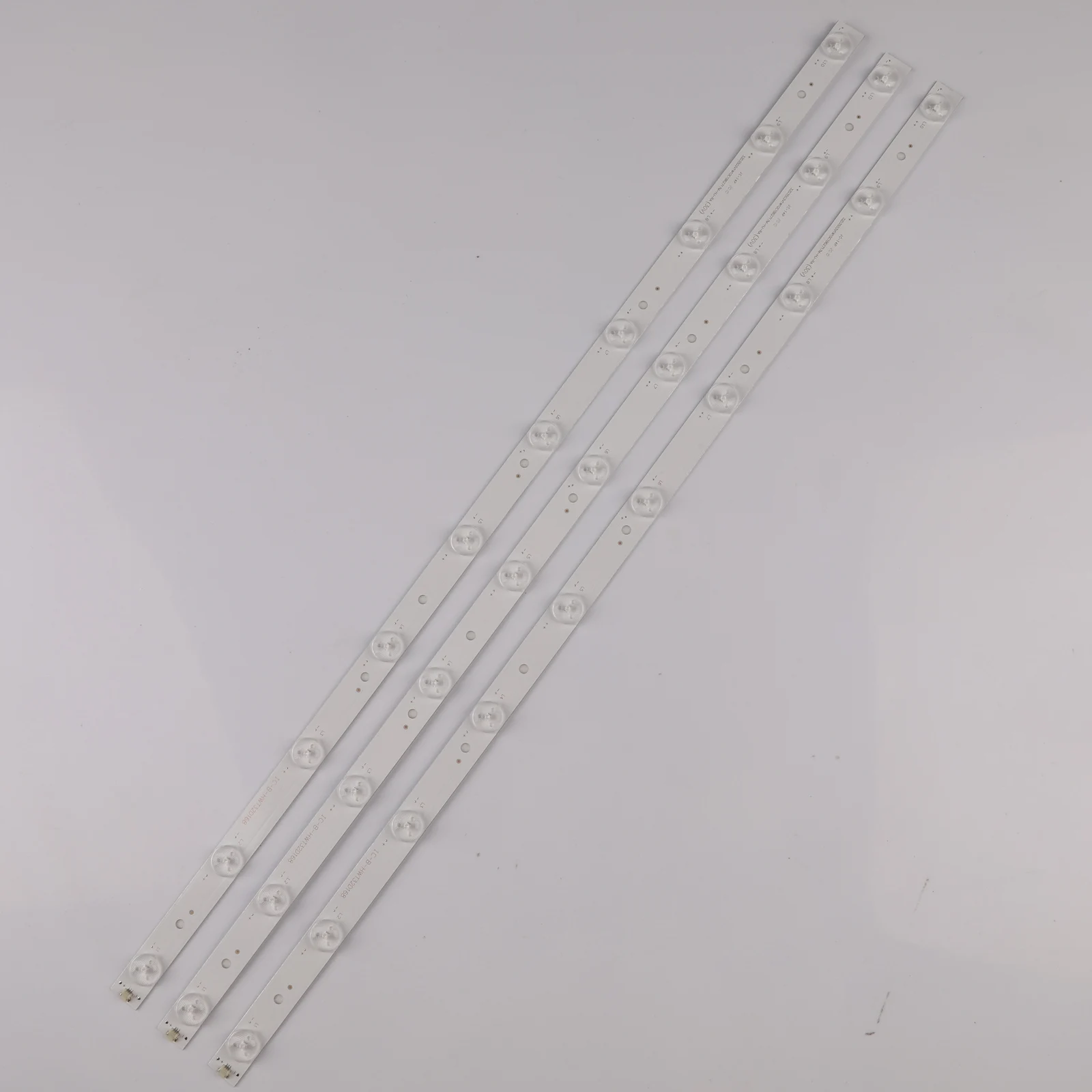 ο LED Ʈ IC-A-HWT32D042 B2C6 D6Z6 180-W00-320000H 1pcs = 10  630MM