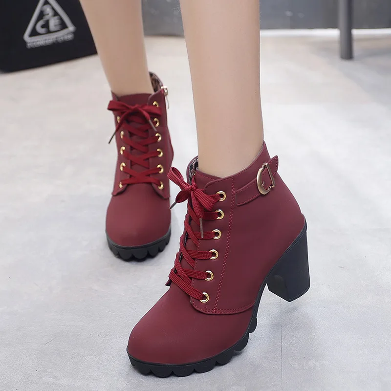 Модная однотонная обувь на квадратном каблуке; женские зимние ботинки; коллекция года; Зимние ботильоны на шнуровке; женская обувь; обувь на платформе; женская обувь на высоком каблуке - Цвет: Wine red