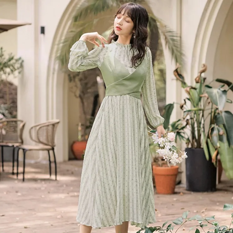 

2020 Spring New Style Fresh First Love Skirt Immortal Long Skirts Vest Suit Stripes Flounced Dress Two-Piece Set
