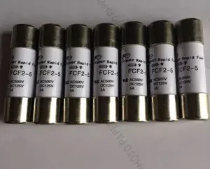 Предохранители: FCF2-5 5A AC500V DC125V/FCF2-3 3A/FCF2-10 10A/FCF2-30 30A AC500V DC125V aR