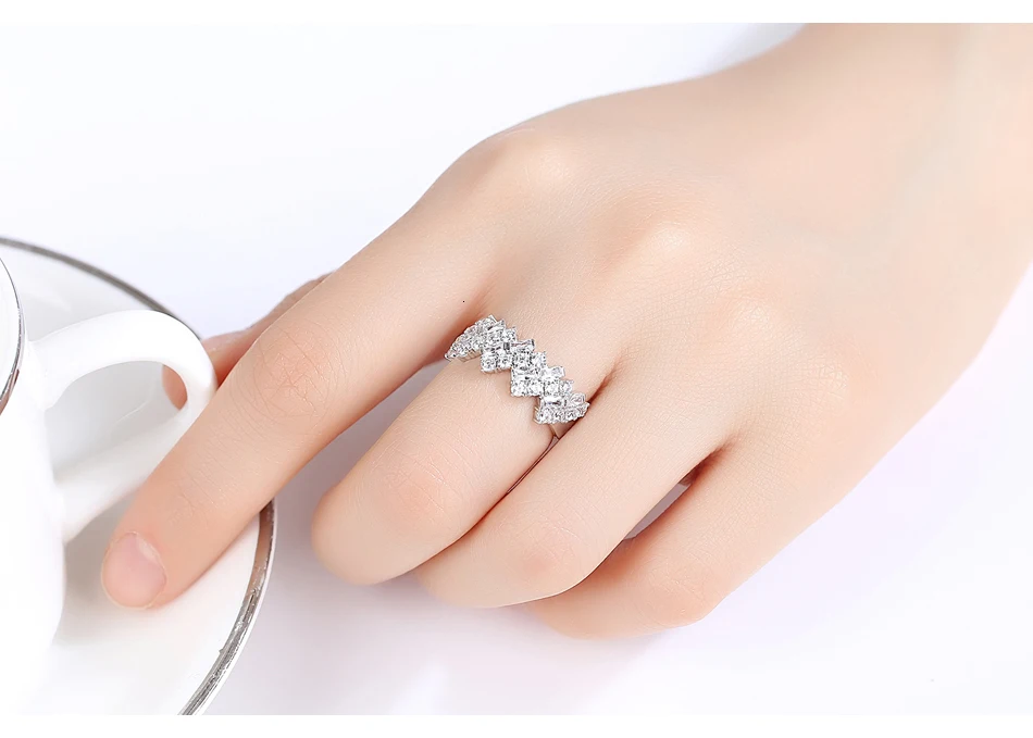 LUOTEEMI, геометрическое кольцо с изменяемым размером, Открытое кольцо для женщин, свадебное обручальное, AAA, прозрачный кубический циркон, белое золото, цвет, модное ювелирное изделие