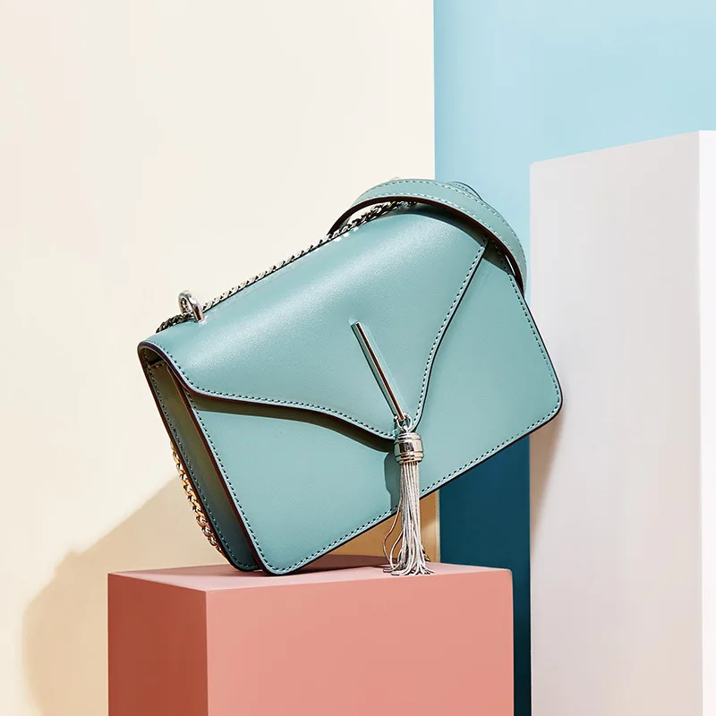 

Fashion Leather Handbags New Leather Crossbody Bag Casual Shoulder Chain Small Square Bag