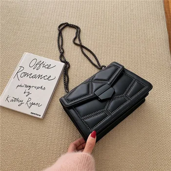 

Chain Messenger Bags for Women 2020 New Fashion PU Leather Rivet Shoulder Crossbody Bag Travel Small Bags Handbags Purses Mujer