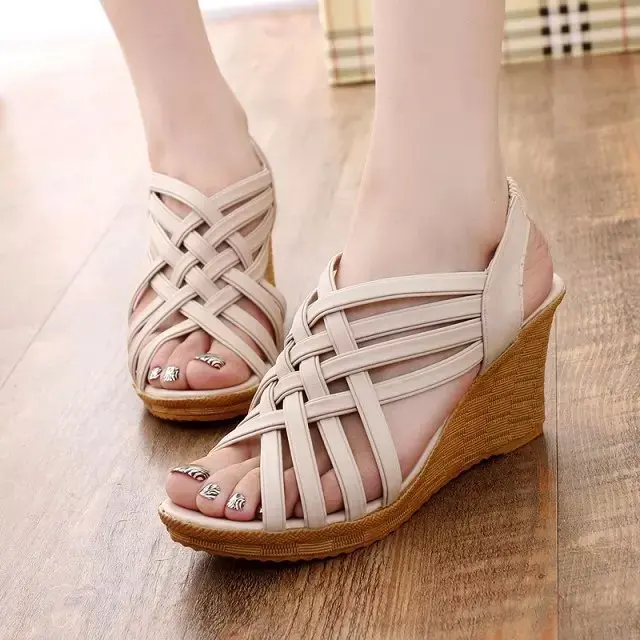

2018 Summer New Style Peep-toe Sandals Women's Slanted Heel Platform Flat High-Heel Waterproof Platform Thick Bottomed Rome Sand