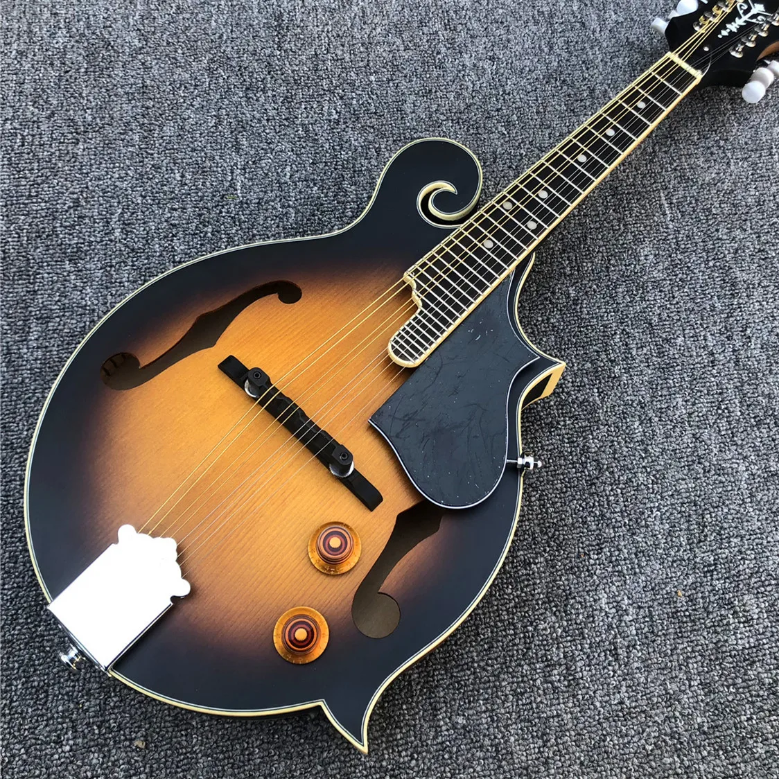 

handmade sunburst 8 strings Solid wood Mandolin electric guitar Top quality Matte color mandolin 8 strings Guitar