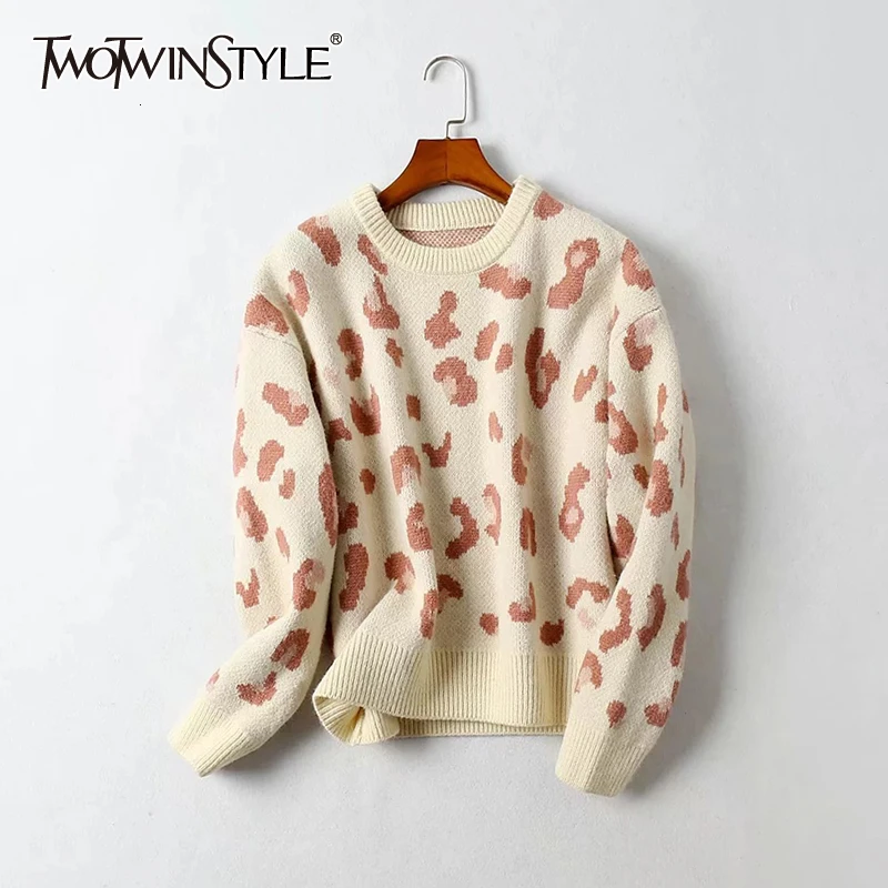 

TWOTWINSTYLE Leopard Sweater For Women O Neck Long Sleeve Oversized Warm Thick Pullovers Female 2020 Autumn Winter Fashion New