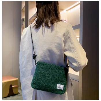 

Green Chic Simple Crossbody Bag for Women Lambswool Fur Mini Female Shoulder Bag Ladies Zipper Casual Purses Clutches Handbag