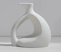 Omnia  - Contortion Vase Collection 7