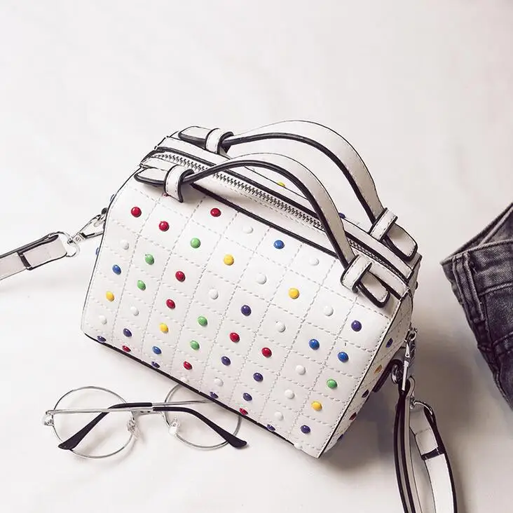

British Fashion New Women Handbags 2017 High quality PU Leather Women bag Hit color Rivets Boston bag Shoulder Messenger Bag