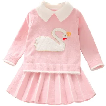 

Baby Girls Winter Clothes Set new female baby sweater set swan printed pink blue 2pcs Fall Girl Clothing Set Children Costume