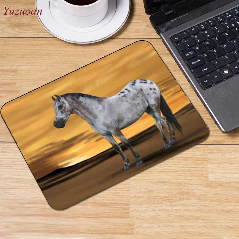 Yuzuoan Speed Horse Game Player Natural Rubber Non-slip Small Mouse Pad Can Be Customized Seams 18X22cm PC Mousepad