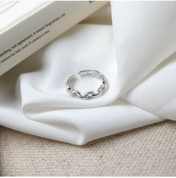 10715693342_717013591