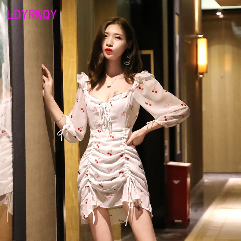 2019KTV ночной клуб Женская мода Темперамент шифон вышитая сумка Хип короткое ночной клуб бар сексуальное платье