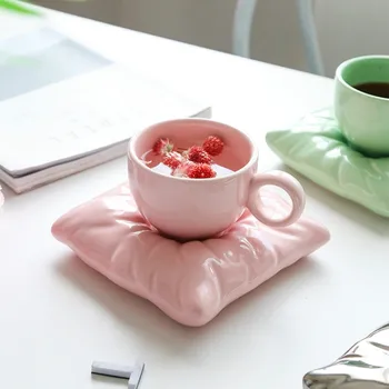 

Creative Cute Coffee Cup Luxury Nordic Ceramic Coffee Cup with Spoon Simple Color Porcelain Large Capacity Mug Drinkware DA60BYD