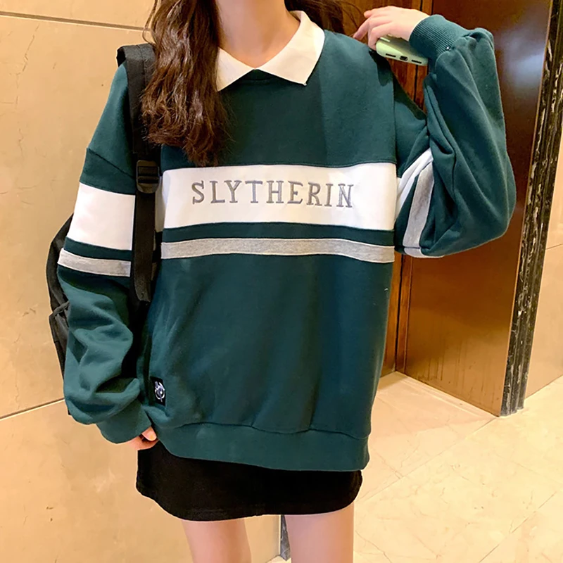 sweatshirts with a collar