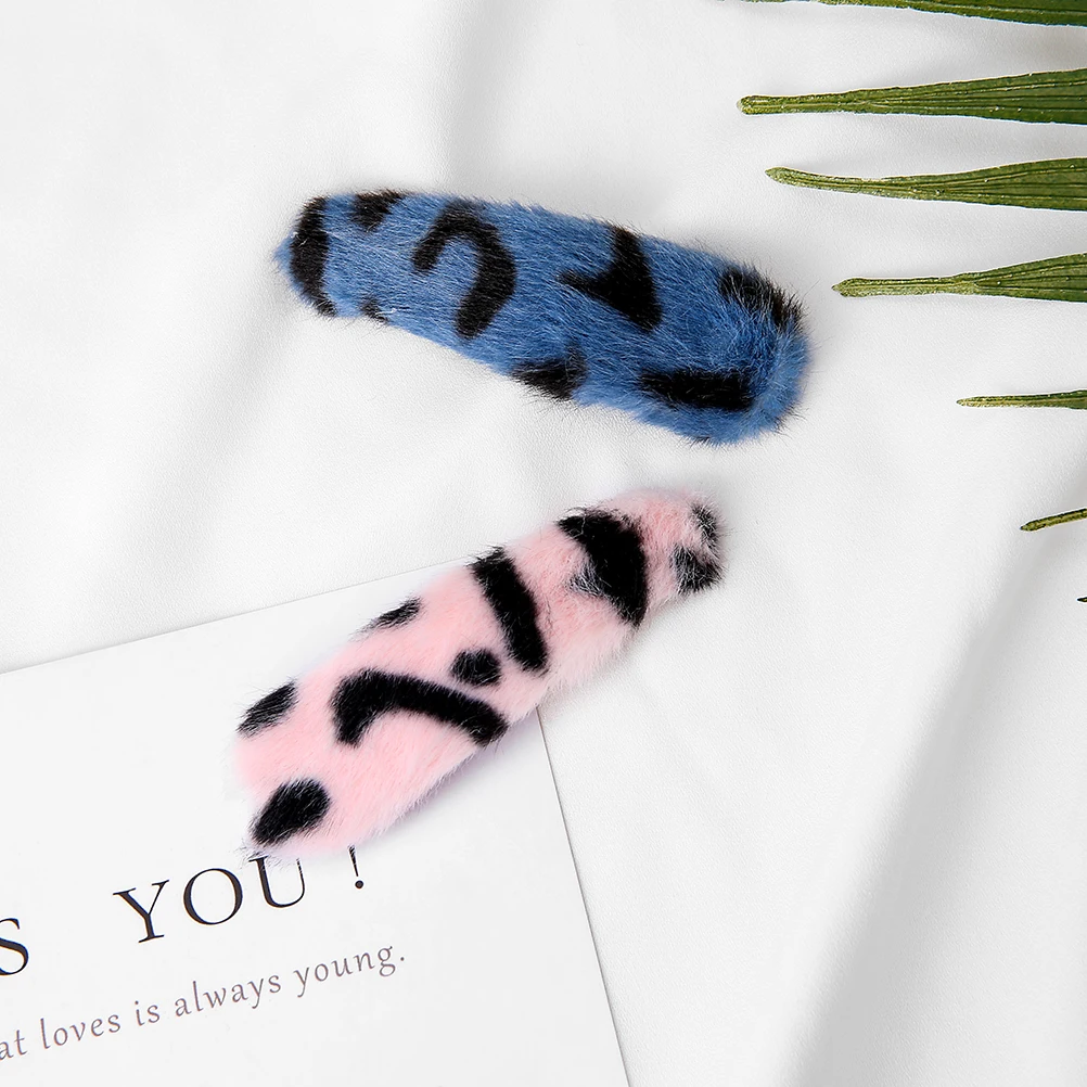 Blue pink 2 шт. Женские винтажные леопардовые заколки для волос, заколки-шпильки с плюшевыми шариками, элегантное украшение для волос, зимние BB заколки на Рождество - Цвет: Blue pink