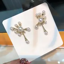 Корейские необычные серьги с цветком и жемчугом для женщин, новинка, оригинальные серьги, Изящные Простые Ювелирные изделия