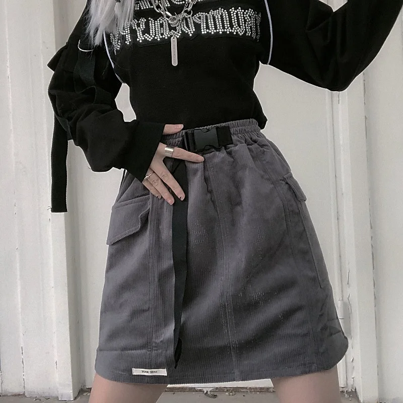 

Japan and South Korea winter new Harajuku corduroy fake pocket buckle tooling function elastic waist A word skirt female skirt