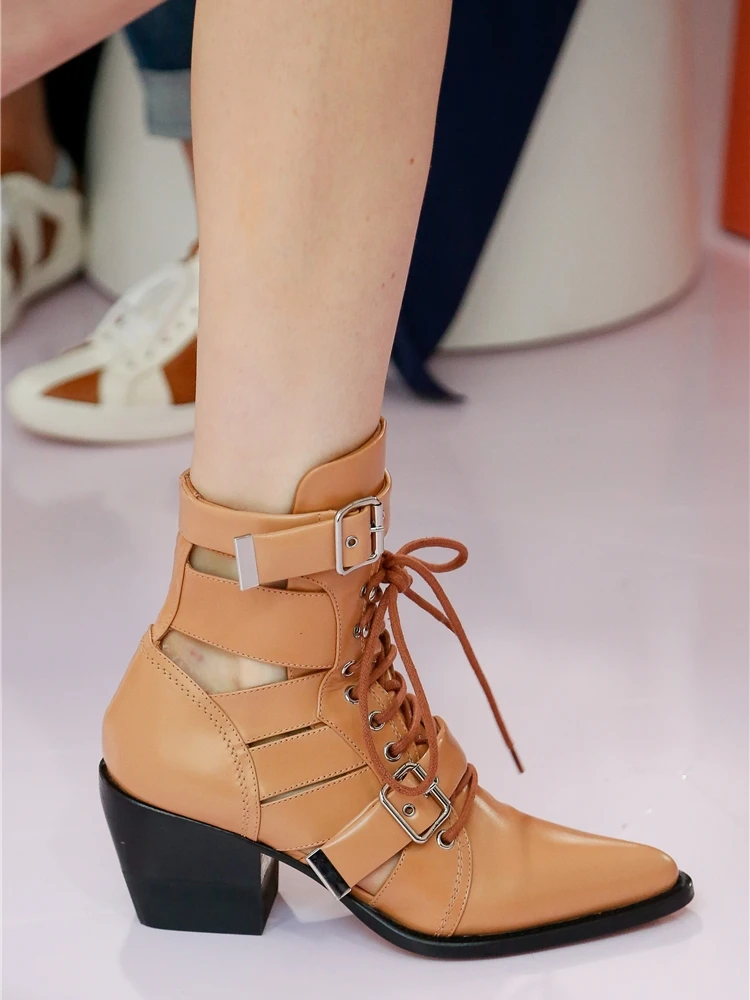 Women's Shoes
