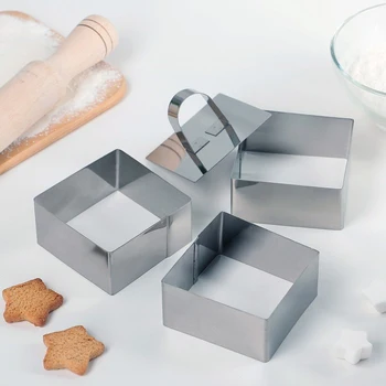 

A set of forms for laying out "Square" 8х4 cm 3 pcs with a press 3619090