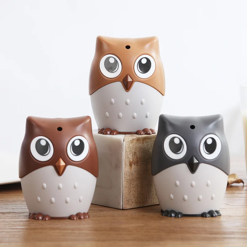 Plastic Cartoon Owl Toothpick Holder Popular Pressed Toothpick Bucket Creative Dustproof with Cover Box Barrel for Toothpicks