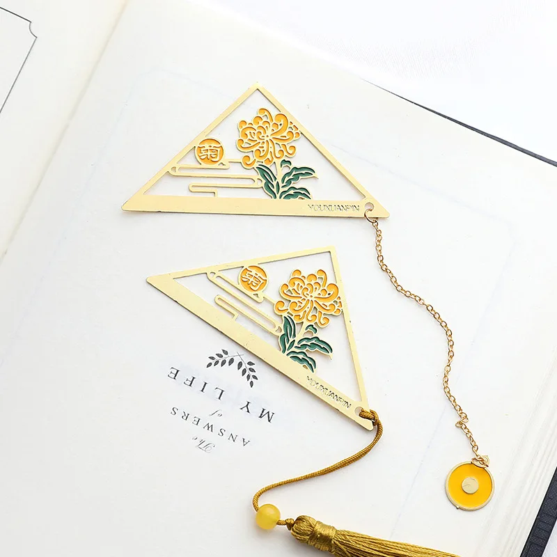 

Original metal triangle bookmark plum blossom orchid bamboo chrysanthemum bookmark student stationery business gift jewelry