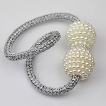 

2Pcs Tieback Buckle Clips Portable Curtain Holders Pearl Magnetic Polyester Home Decor Curtain Accessories with Hanging Ball