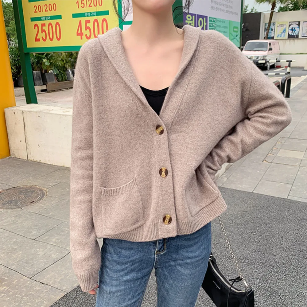 

2020 Autumn And Winter New Korean Lazy Style Pure Wool Cardigan V-neck Loose Sweater Women Pocket Knit Sweater Jacket