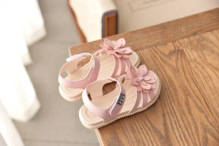 JGSHOWKITO Girls Sandals Fashion Brand Soft Kids Beach Sandals With Flowers Sweet Princess Children Floral Sandals High Quality