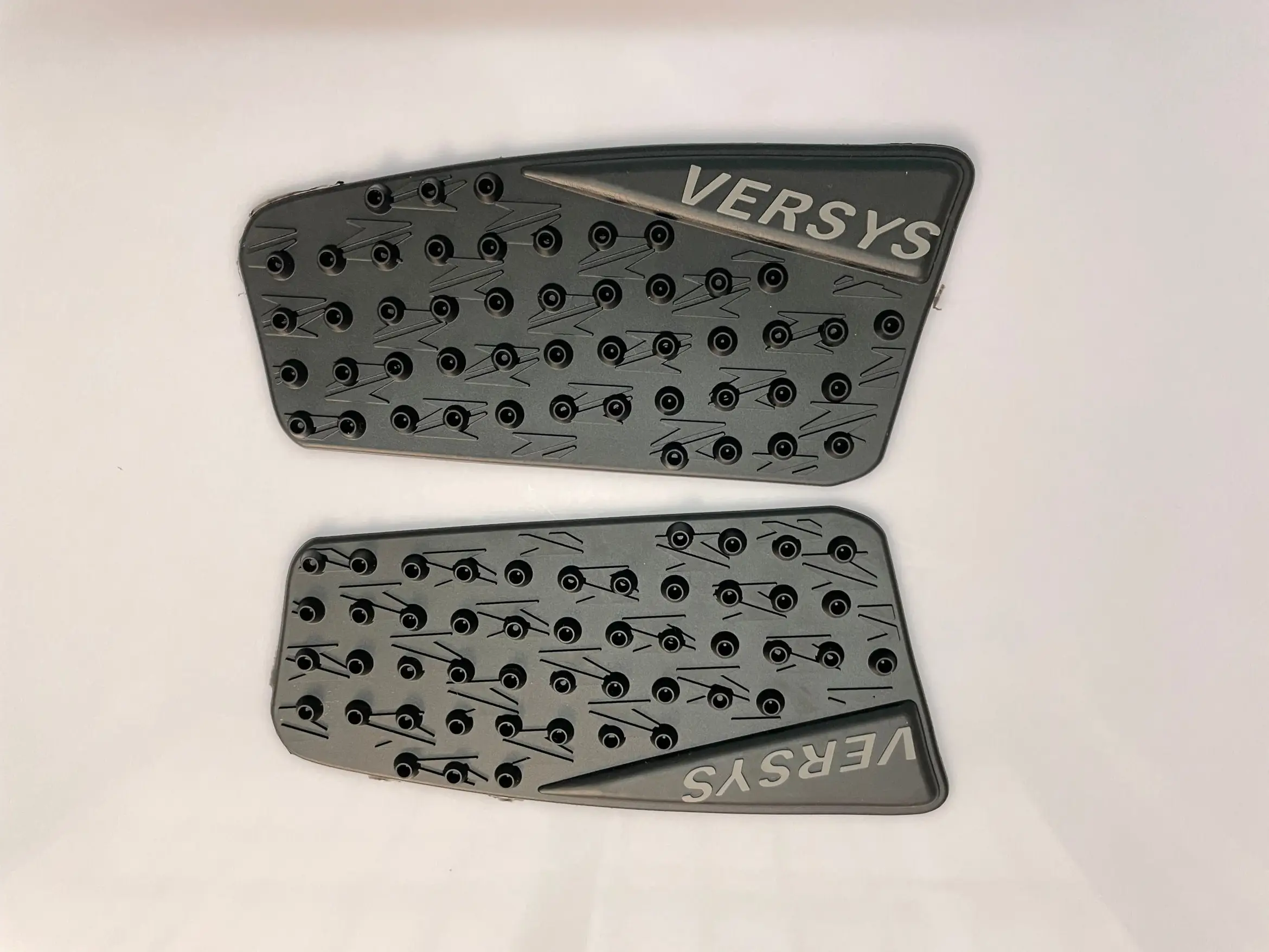 Tank Pad Sticker For KAWASAKI KLE650 VERSYS650 VERSYS1000 Protector Anti slip Sticker Gas Knee Grips Traction Side Decal