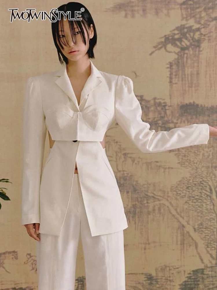 

TWOTWINSTYLE High Street Plain Blazers For Women Notched Collar Loose Long Sleeve Cut Out Single Breasted Coats Female 2021 New