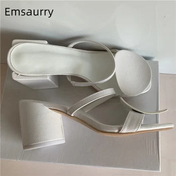 

Chic 2021 Block Heels Gladiator Sandals Women Asymmetrical Geometric Pattern Square Round Circle Summer Shoes Prom Sandals