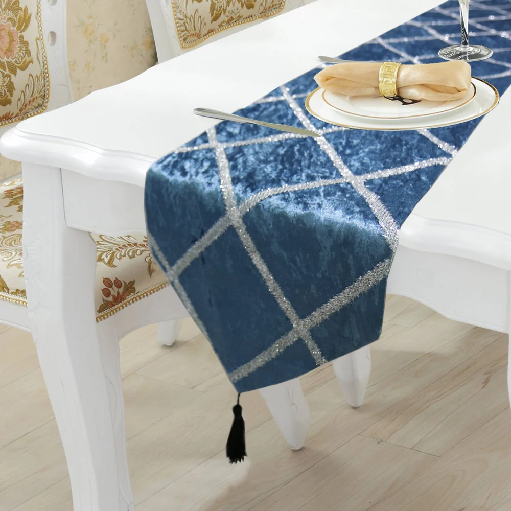 

1pcs Modern Table Runner Flannel Tablecloths with Tassel for Christmas New Year Party Table Decorations